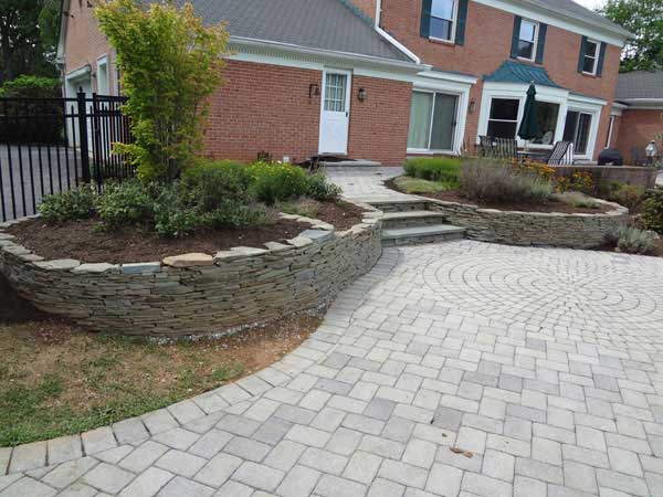 Azaleas to Zinnias Landscaping